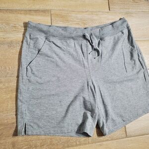 ATHLETIC WORK BERMUDA GRAY ELASTIC WAIST POLY/MODAL POCKETS SIZE 20